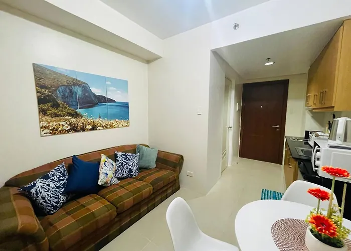 Apartment Elegant Pasay With Heating Shared Pool Manila