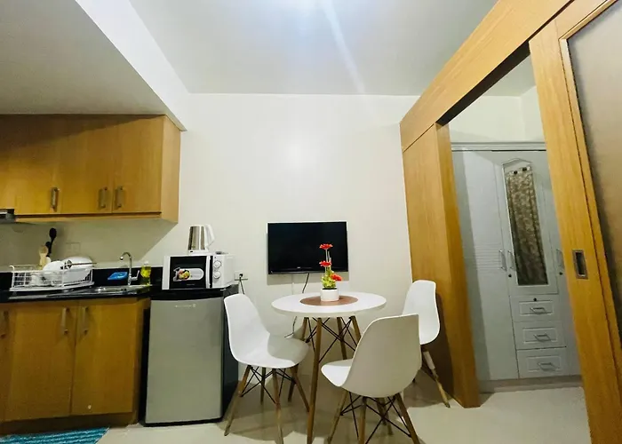 Apartment Elegant Pasay With Heating Shared Pool *