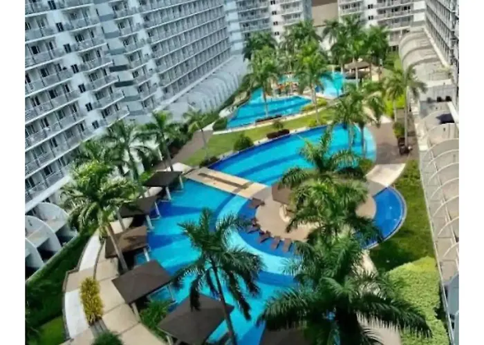 Elegant Pasay With Heating Shared Pool Manila